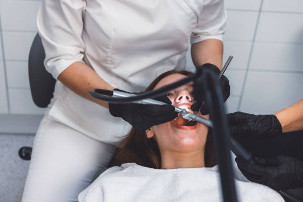 Best Weekend Emergency Dentist in Manorhaven, NY